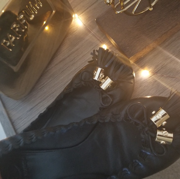 Tory Burch flats - Picture 3 of 8